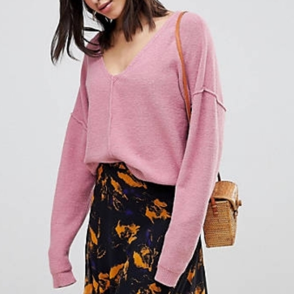 Free People Sweaters - Free People take me places v neck knit pullover sz M
